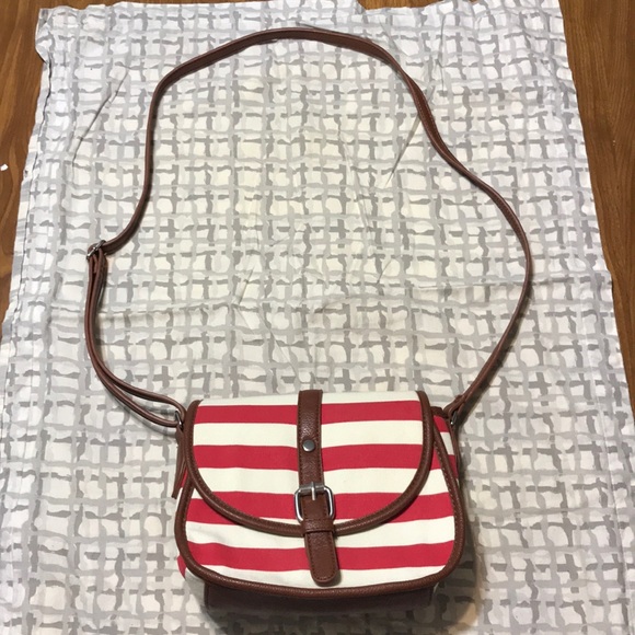 Kelly & Katie Handbags - Kelly & Katie Striped Purse